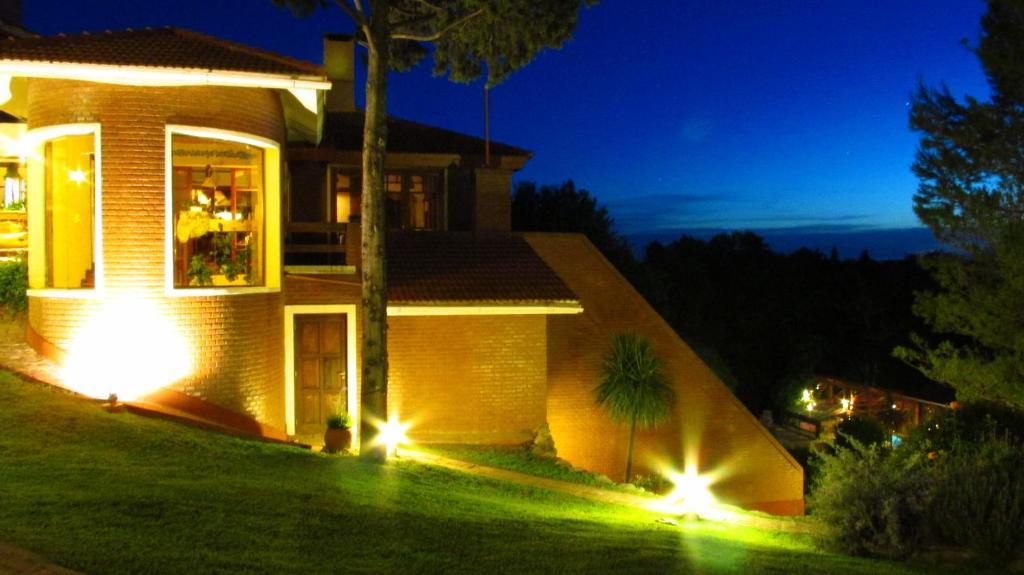 Chalet Suisse Posada & Spa - Adults Only Villa General Belgrano Luaran gambar